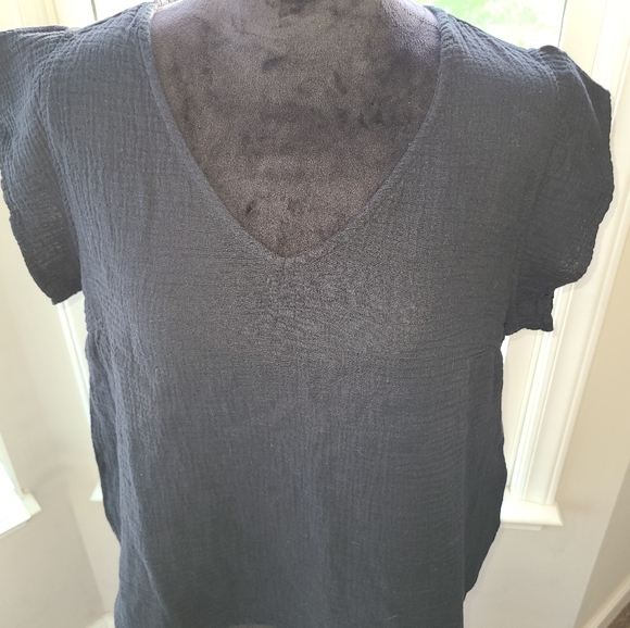 Three Dots Double Layer Gauze Short Sleeve Top Black Size Medium NWT - Picture 6 of 11